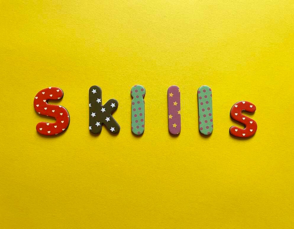 Unlock the Secrets to Effortless Communication with Leil Lowndes’ Bestseller!